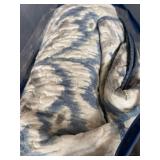 Tommy Bahama Cape Verde Smoke Reversible 3-Piece King Quilt Set Bedding
