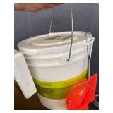 Marine Metal Cool Bubbles 8 Qt Insulated With B-11 Pump Ideal for ,Minnows and Shrimp