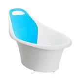 Munchkin Sit and Soak Non-Slip Baby Bath Tub with Built In Support Baby Bump, 0-12 Months, White