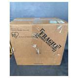 IRIS 6 PLASTIC CONTAINERS WITH LIDS