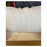 2 WHITE KING SIZE PILLOWS