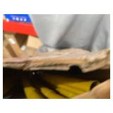 Baby Gender Revelation Party Supplies Question Mark Metal Balloon Arch Kit, including balloons, pumps and balloon rings. Easy to assemble, suitable for boys or girls. Baby Tips Party Decoration