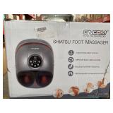 CINCOM Foot Massager with Heat & Air Compression for Foot Deep Shiatsu Kneading Massage with 3 Intensities 2 Modes Auto-Off Timer for Relax