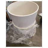 LA JOLIE MUSE Tall Planters Outdoor Indoor - Tree Planter 20 inch Modern White Flower Pots with Drainage Holes for Balcony Garden Patio Deck Pack 2