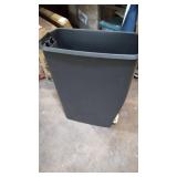 Rubbermaid Step-On - Trash can - flip lid - 11.3 gal - foot pedal - plastic resin - charcoal