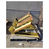 Lot of 3 Elbow Beam Support