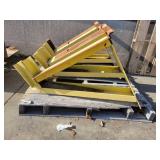 Lot of 3 Elbow Beam Support