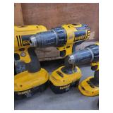 Dewalt Drill Lot - Includes 6 Batteries
