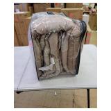 Madison Park Elicia Taupe 7 Piece Chenille Jacquard Comforter Set- Retail:$139.99