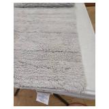 Ellen Manchester Solid Tufted Cotton Bath Runner Rug Bedding