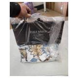 Lush Decor Cynthia Jacobean Room-darkening Curtain Panel Pair- Retail:$79.98