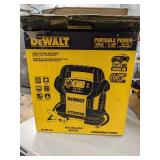 dewalt dxaej14 jump starter: 1400 peak/700 instant amps, 120 psi digital air compressor