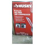 Husky 8G 150 PSI Hotdog Air Compressor