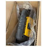 dewalt dxaej14 jump starter: 1400 peak/700 instant amps, 120 psi digital air compressor