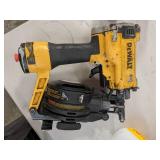 Pneumatic 15° Coil Roofing Nailer