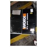 WORX WG430 13 Amp Electric Leaf Mulcher. (Retail Price $144.00)