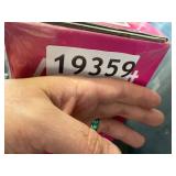 Albott 3 Wheels Kick Scooter for Kids Toddlers Scooter with PU LED Flashing Wheels, Lean to Steer, Adjustable Height for Children Boys & Girls from 3 to 10 Year Old