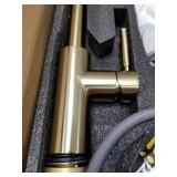 Gold Kitchen Sink Faucet with Pull Down Sprayer OUEN Brass Structure Single Handle Modern Kitchen Faucet with Stainless Steel Pull Out Sprayer 1 or 3 Hole Mounted with Deckplate for RV Laundry Sink