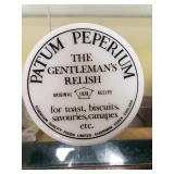Pat7m Pepperidge Glass Container