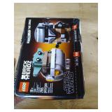 LEGO BrickHeadz Star Wars The Mandalorian & The Child 75317 Building Kit, Toy for Kids and Any Star Wars Fan Featuring Buildable The Mandalorian and The Child Figures (295 Pieces)