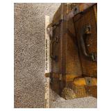 2 Piece Luggage Decor