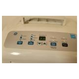 GE Dehumidifier (Powers On) and Vicks Humidifier (Powers ON)