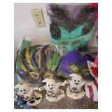 Holiday Decor with Tote