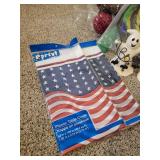 Holiday Decor with Tote