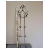 4 Rooster/Hen Plates and Plate Holder