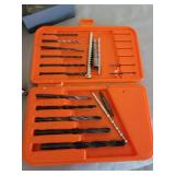 Black & Decker 6amp 3/8" Drill with Drill Bits and Bag