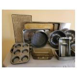 Assorted Bakeware