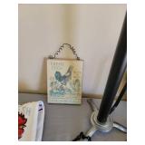 Rooster Kitchen Decor (Paper Towel Dispenser, Towels, and Decor)