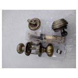 Kwikset 991 Juno Keyed Entry Knob And Sgl Cyl Deadbolt Combo Pack, Antique Brass,Model: 99910-033