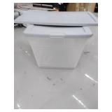 90 QT Storage Box