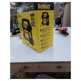 dewalt dxaej14 jump starter: 1400 peak/700 instant amps, 120 psi digital air compressor