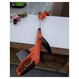 BLACK+DECKER 14 in. 6.5-Amp Corded Electric 2-in-1 String Grass Trimmer/Lawn Edger, MODEL: GH900