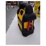 dewalt dxaej14 jump starter: 1400 peak/700 instant amps, 120 psi digital air compressor