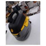 Stinger 2.5 Gal. 1.75-Peak HP Compact Wet/Dry Shop Vacuum, Model: HD20250