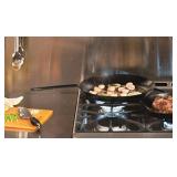Lodge Carbon Steel Skillet, Pre-Seasoned, 12-inch