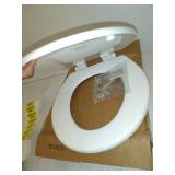 Mayfair Slow Close Round White Molded Wood Toilet Seat