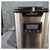 NUTICHEF ICE MAKER