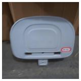 LITTLE TIKES BASKETBALL GOAL ADJ 4FT