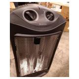 Comfort Zone CZQTV007BK Fan-Assisted Tower Radiant Quartz Heater