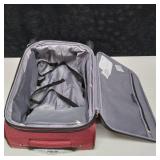 swissgear 21" Spinner 6283 13.5" x 20" x 7.5"