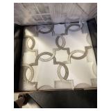 Premium Mosaics Bianco Quaterfoil Polished Tile Set