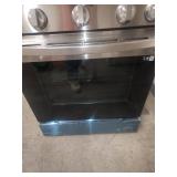 Lg 5 Bunner Gas Range Model Number LGLRGL5823S (Damaged On Corner ?)