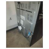 Lg 5 Bunner Gas Range Model Number LGLRGL5823S (Damaged On Corner ?)