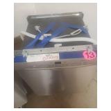 Bosch Dish Washer Model Number BSHE3AR75UC