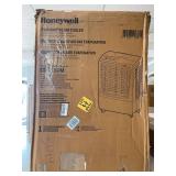 Honeywell - 2100 CFM Outdoor Portable Evaporative Cooler and Fan with 36-Ft. Air Throw for Large Outdoor Spaces, Black - Black Honeywell - 2100 CFM Outdoor Portable Evaporative Cooler and Fan with 36-Ft. Air Throw for Large Outdoor Spaces, Black - Black