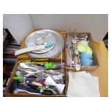 Kitchen Utensils, Set of 2 Tea Cups, etc Kitchen Utensils, Set of 2 Tea Cups, etc